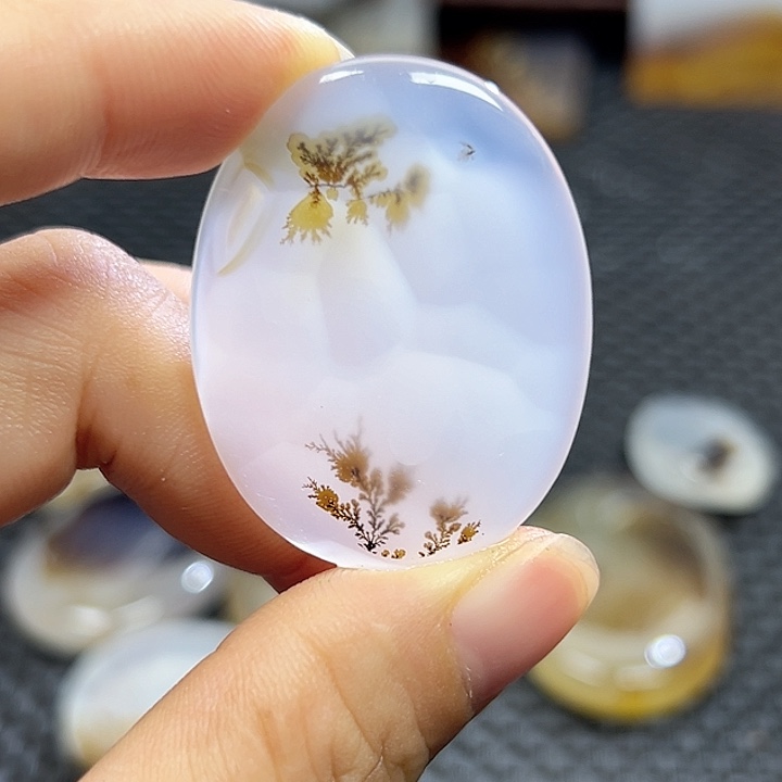 玛瑙/玉髓未镶嵌珠宝半成品