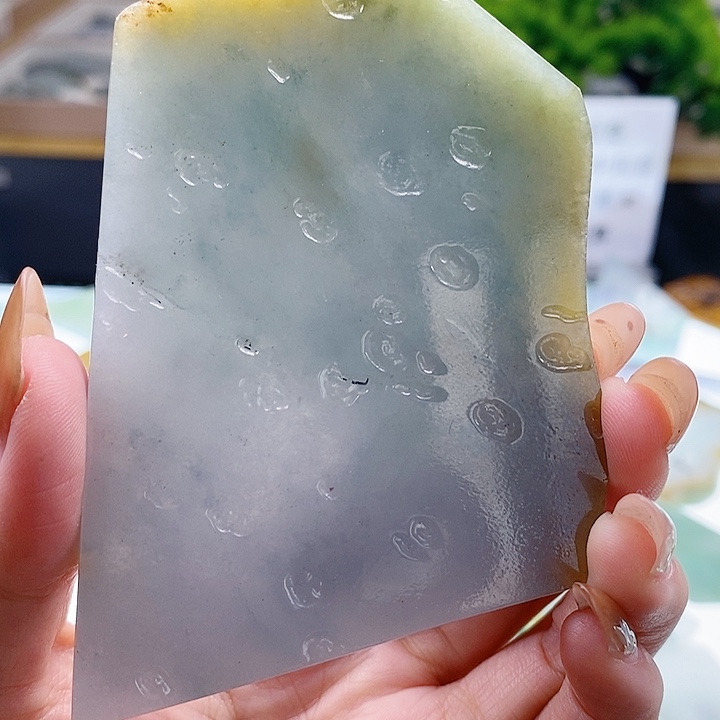 皇***晨定制翡翠未镶嵌定制翡翠未镶嵌