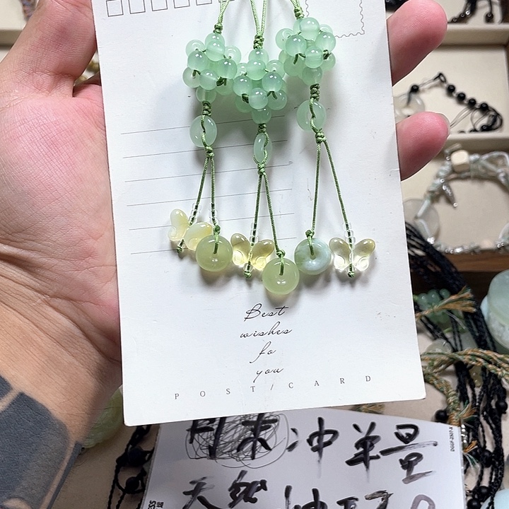 合金蛇纹石玉颈饰