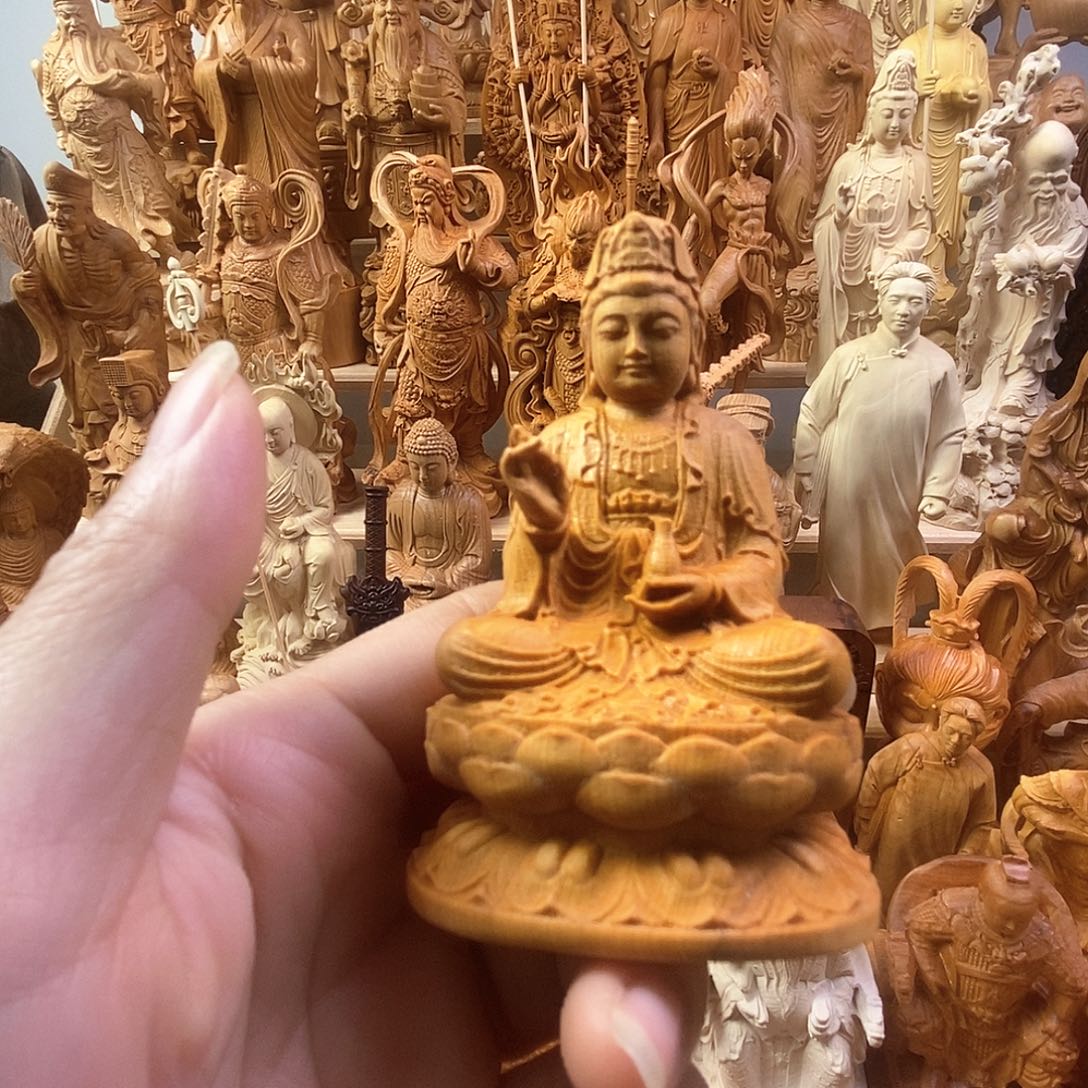 柏木（崖柏）山****逢一物一拍