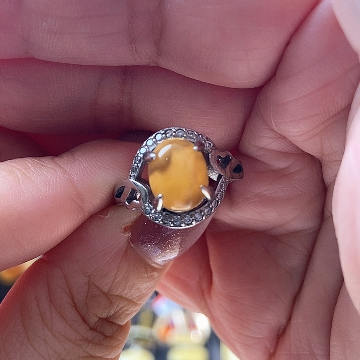 琥珀未镶嵌戒指戒指