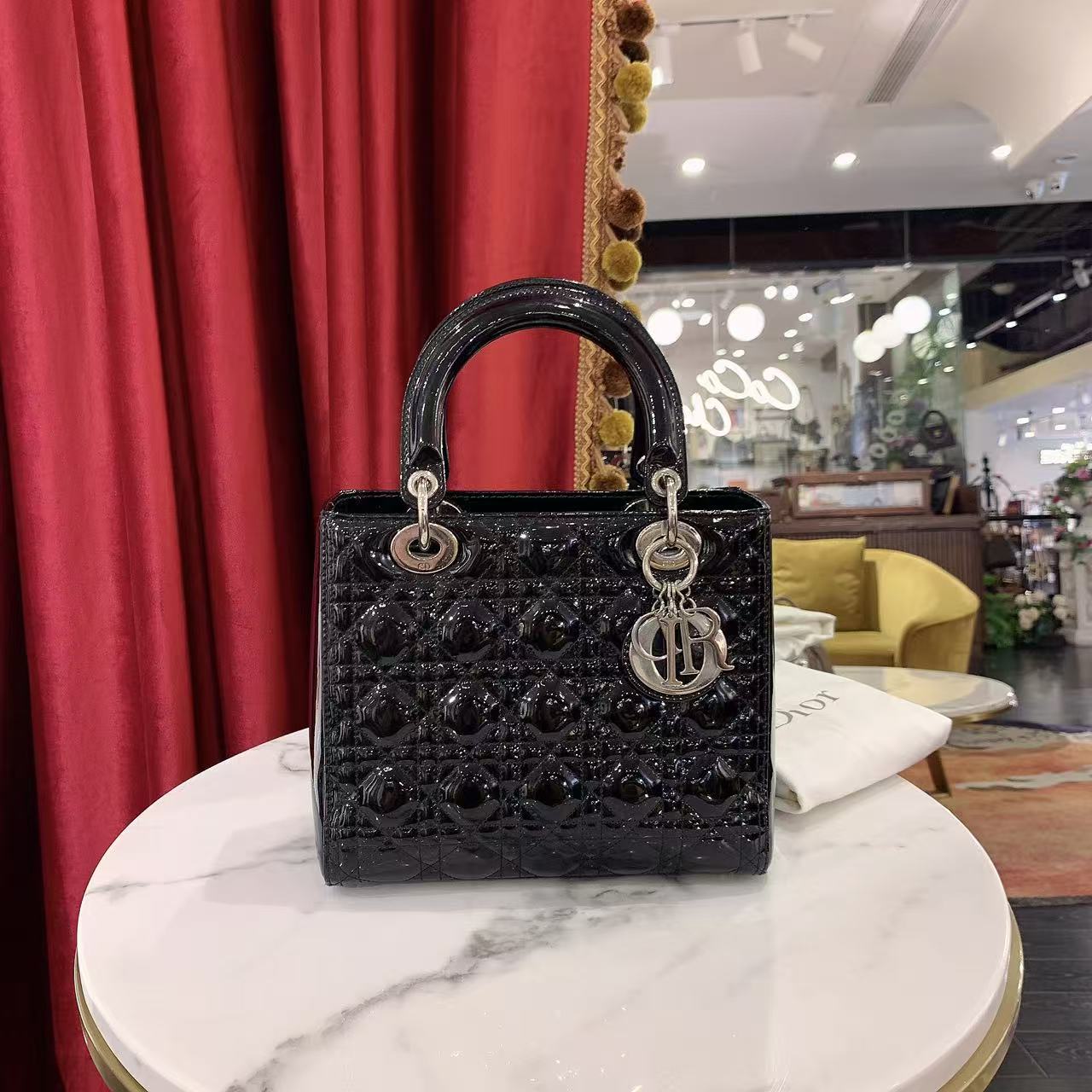 95新 DIOR/迪奥 迪奥戴妃五格黑银漆皮手提包/95256156