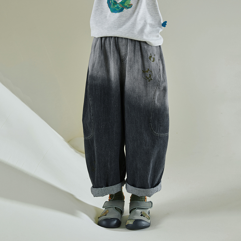 小日着美学童装秋季新款加绒植绒印花牛仔裤TB3111N0  TB8250N0