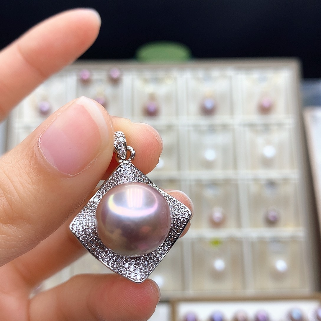 淡水珍珠颈饰合金