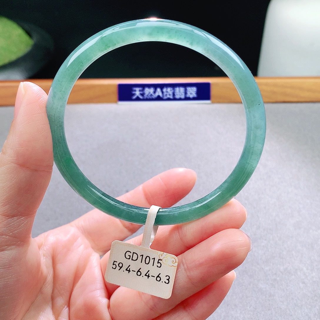 未镶嵌手镯翡翠天然翡翠手镯a货