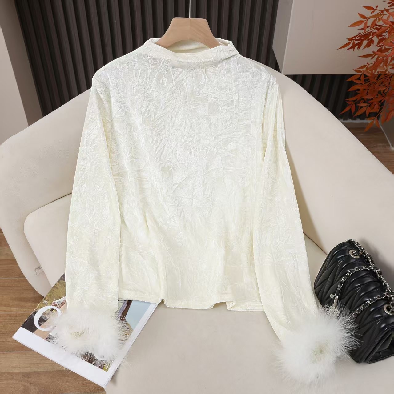 长袖常规款半高领常规上衣套头圆领印染打底衫衬衫驼鸟毛气质时尚