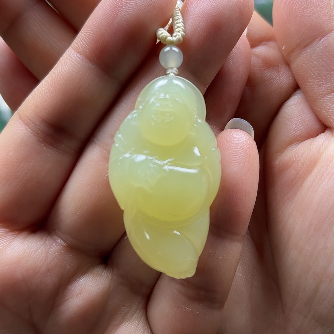 和田玉吊坠未镶嵌