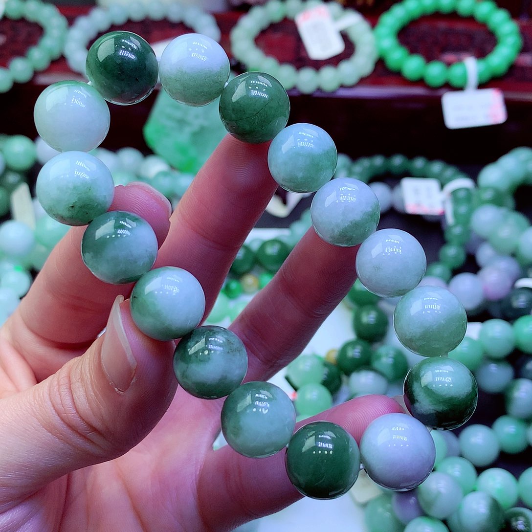 翡翠未镶嵌毛衣链