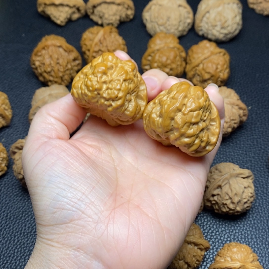 文玩核桃把件?蛤蟆头