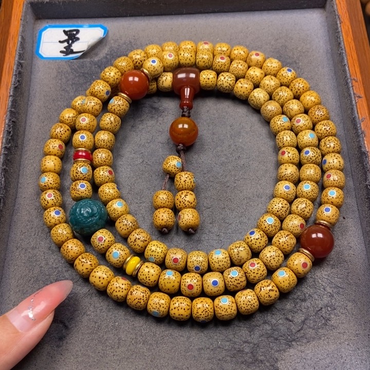 星月菩提吊坠菩提