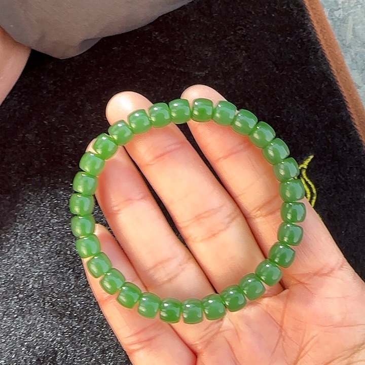和田玉未镶嵌手链俄碧冰阳绿卡7