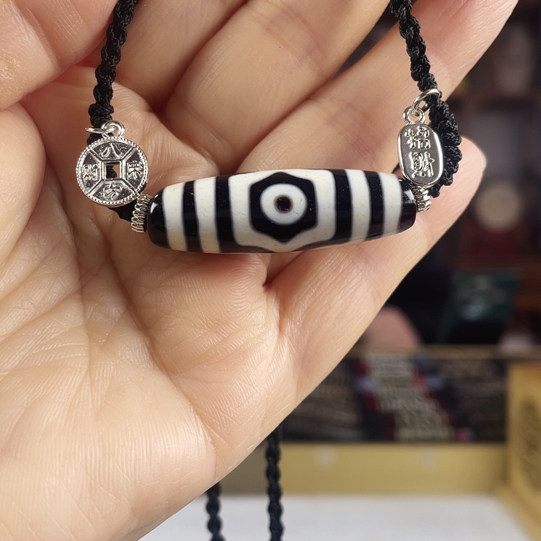 玛瑙/玉髓合金颈饰行运