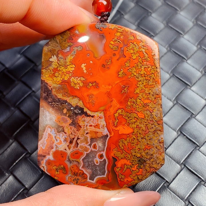 玛瑙/玉髓颈饰未镶嵌黎*