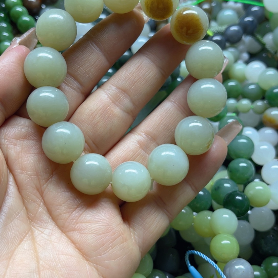 和田玉手链未镶嵌