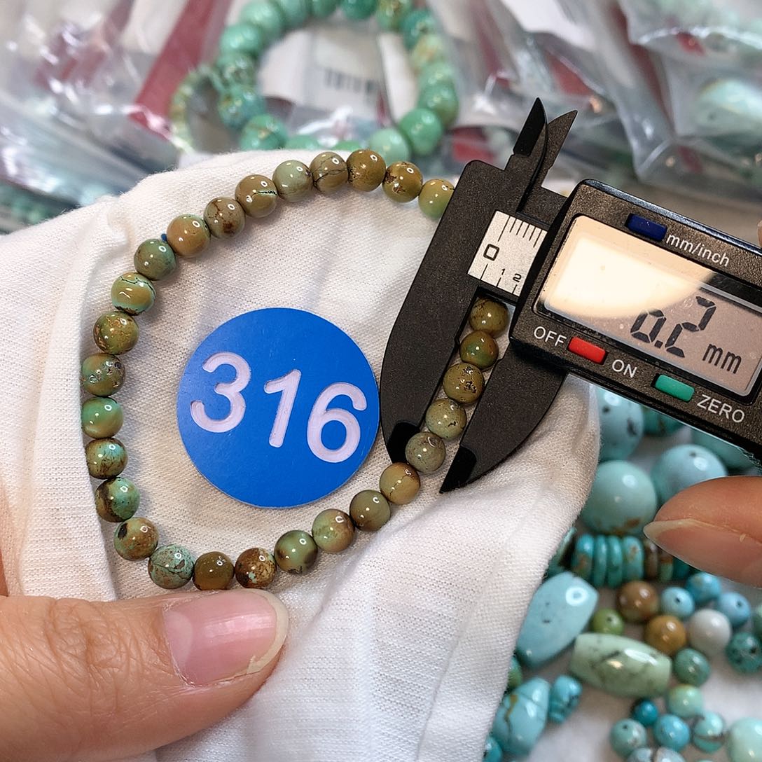 南红玛瑙珠宝奇石未镶嵌