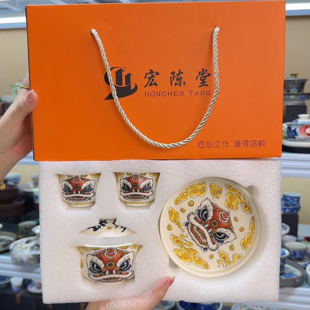 我们都是在等着看的我们喜欢看节目去