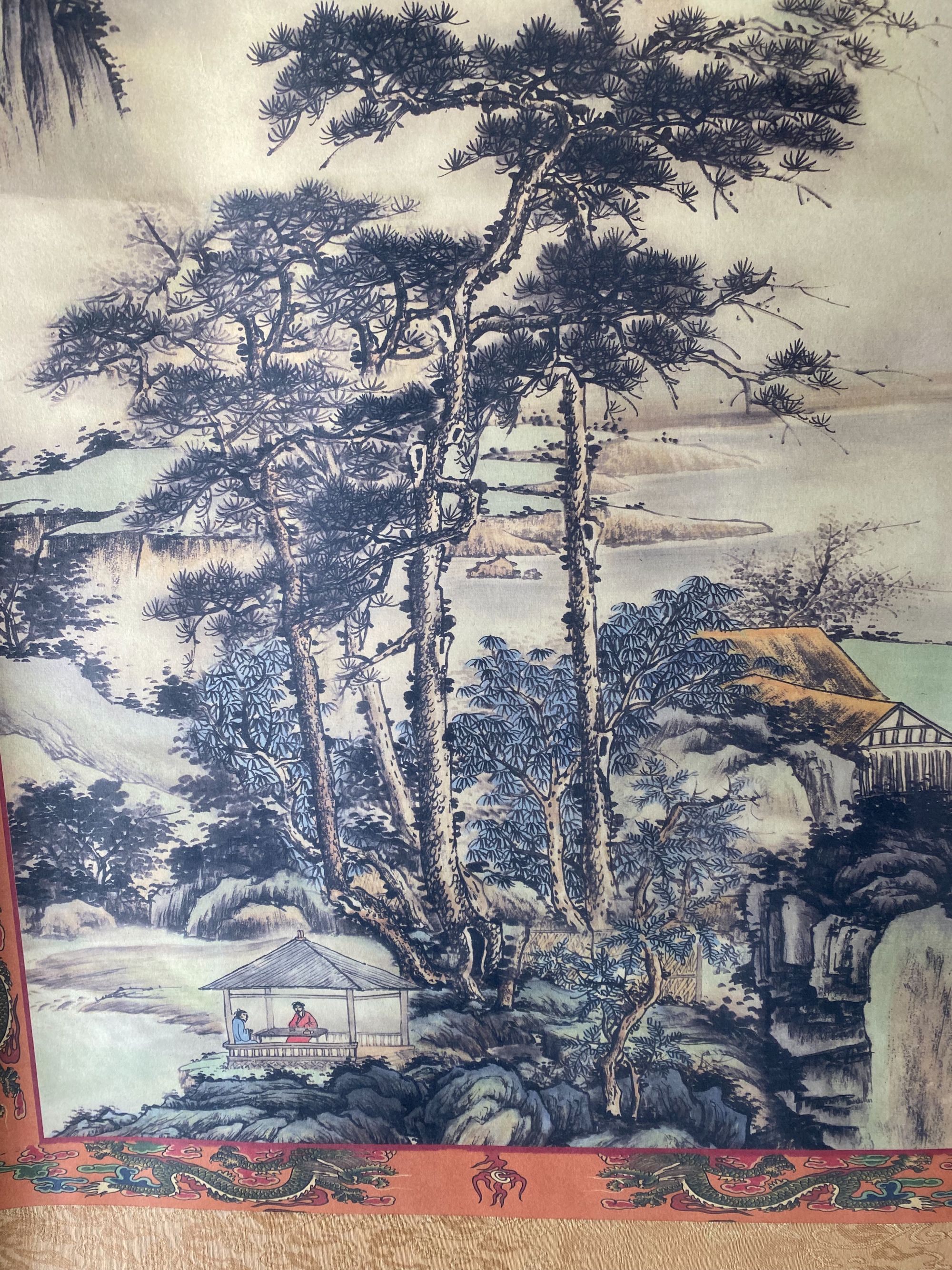 黄山水立轴精美装饰画