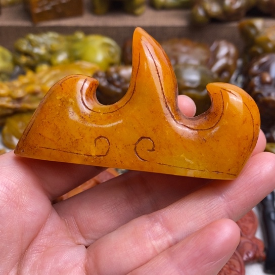 蛇纹石玉未镶嵌颈饰122