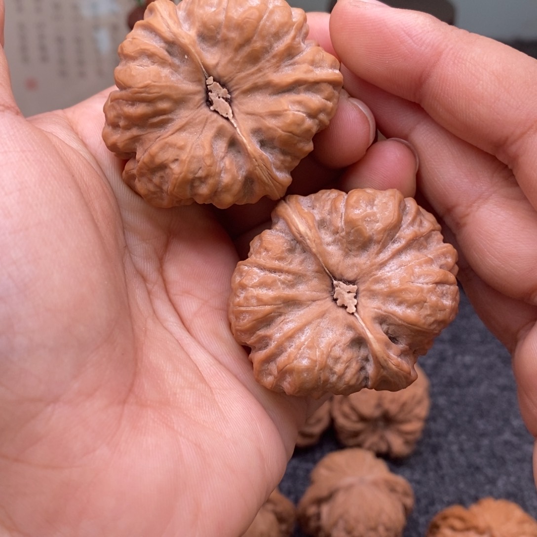 文玩核桃把件41蛤蟆头