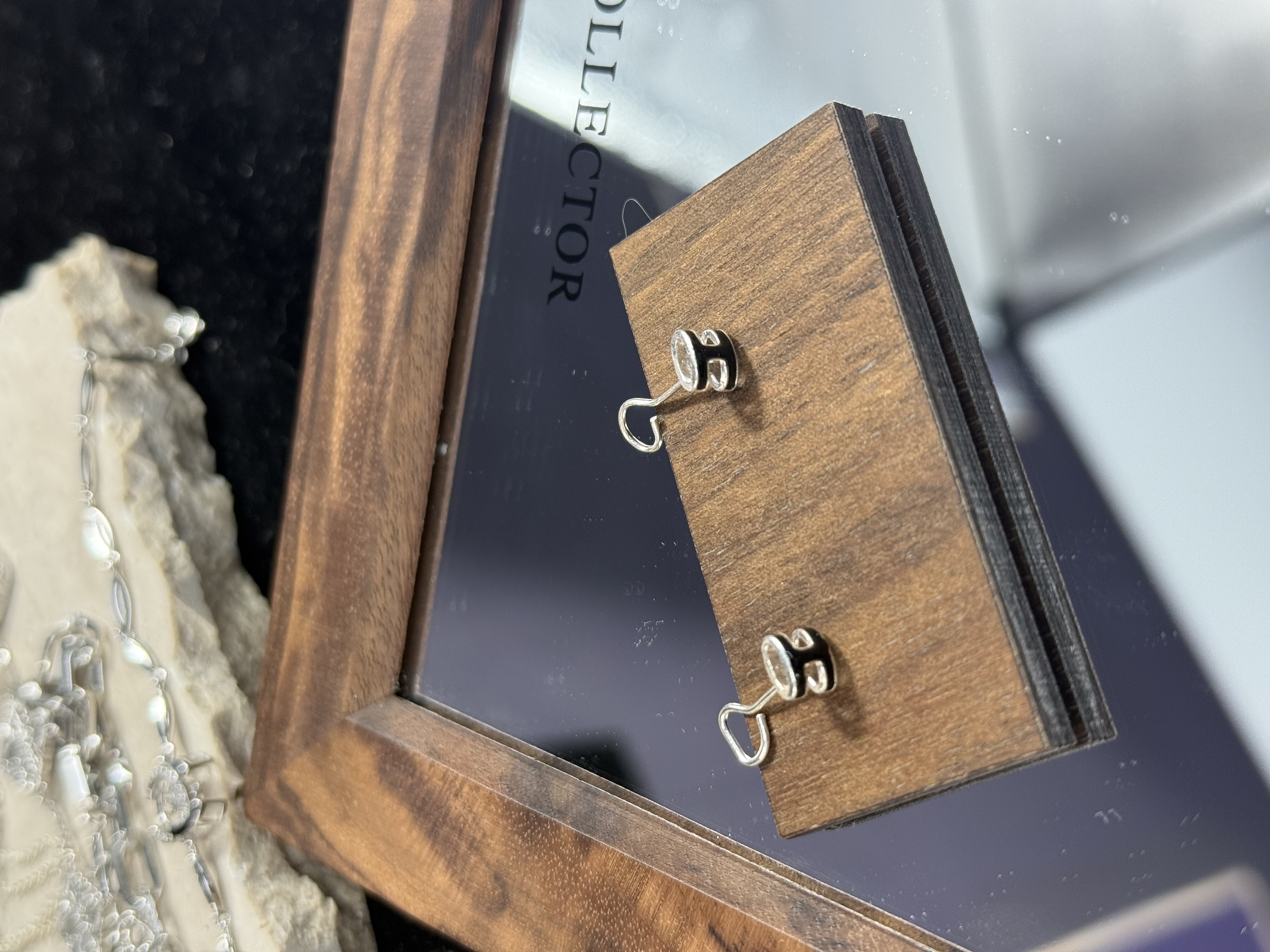 925银耳饰 简形H耳钉百搭