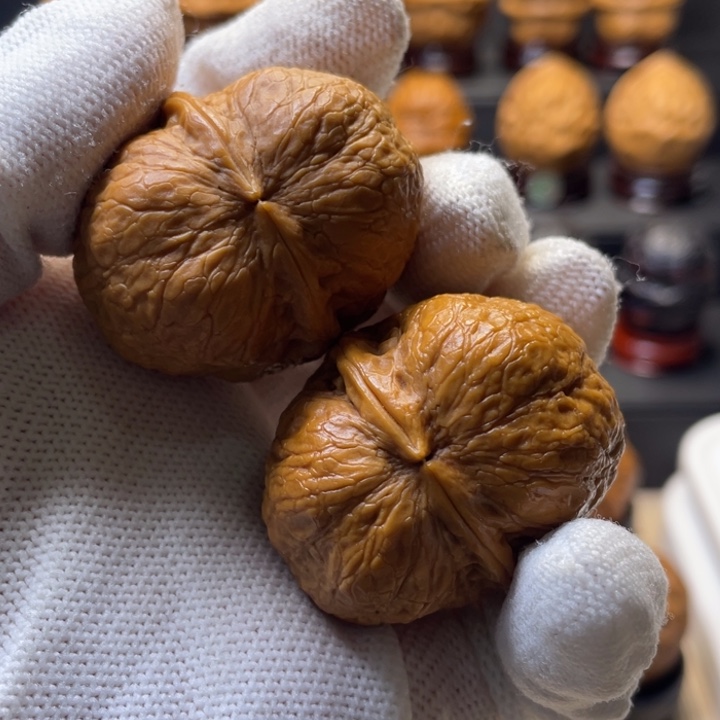 文玩核桃把件Y11峭壁元宝40尺