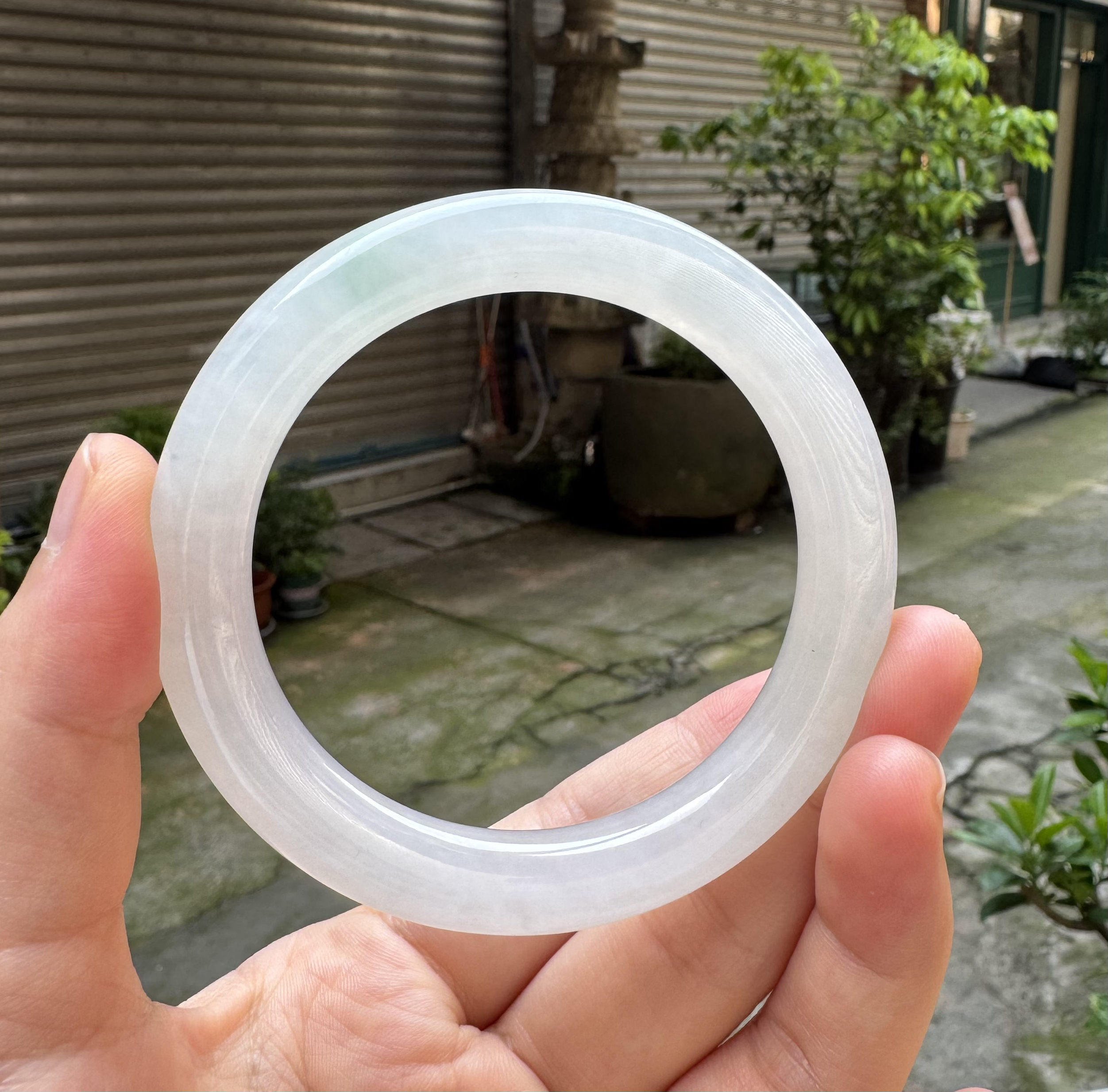 缅甸翡翠a货圆条白冰55m'm翡翠手镯