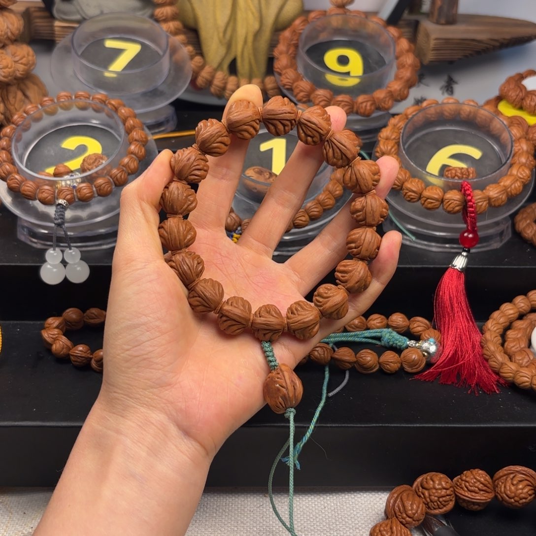 桃核吊坠流*1.8尺寸野生红魔爆肚