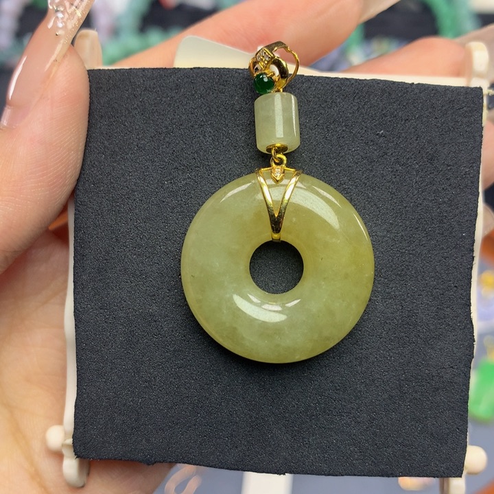 翡翠手链18K金镶嵌翡翠