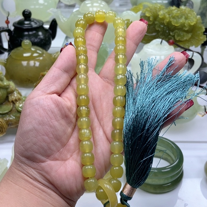 蛇纹石玉壶未镶嵌