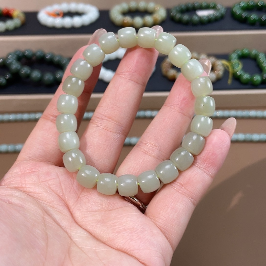 和田玉手链未镶嵌9.0