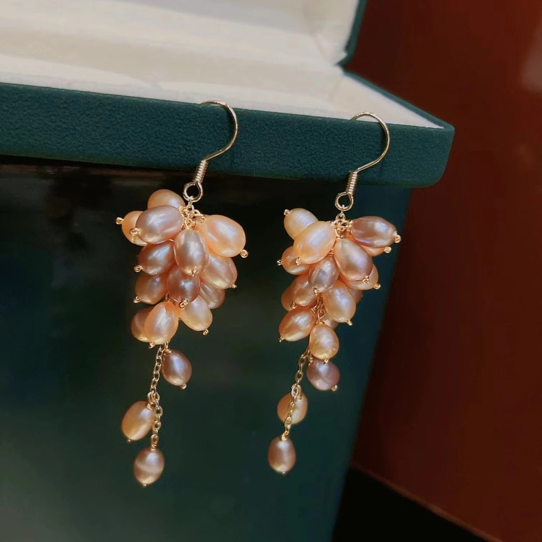 铜合金仿珍珠耳饰 轻奢气质耳环时尚长款葡萄耳坠手工编织X002