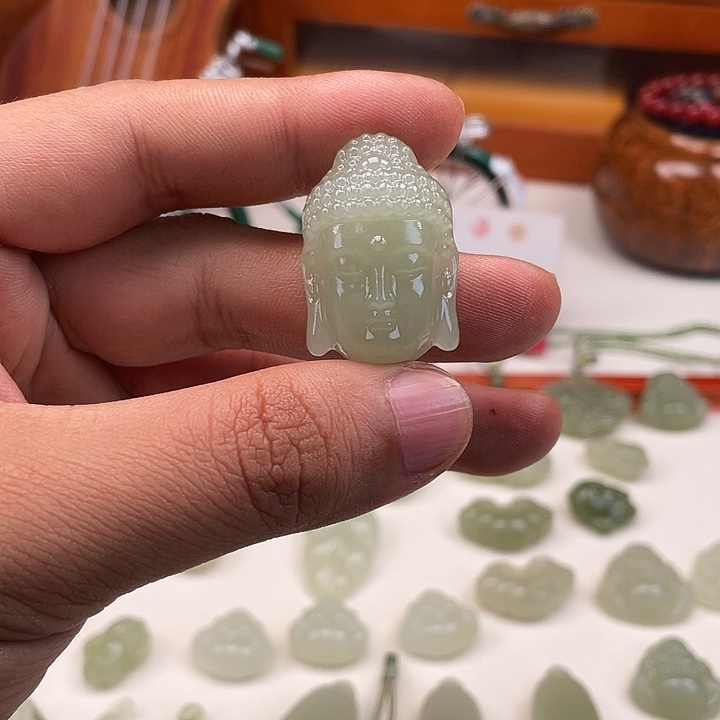 和田玉吊坠(不含链)未镶嵌