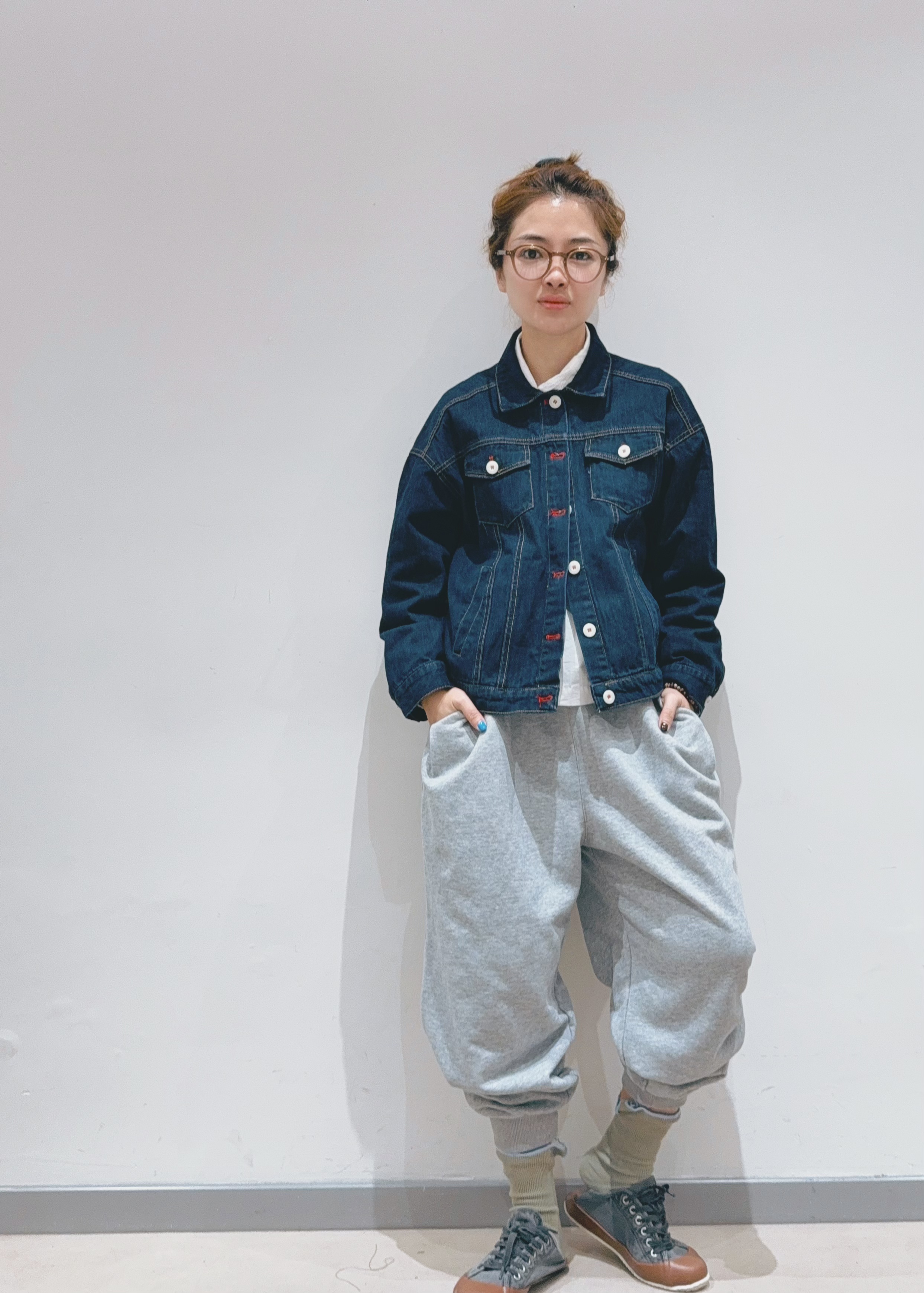 夏小朵 深色明线牛仔外套 复古时尚休闲百搭宽松牛仔外套