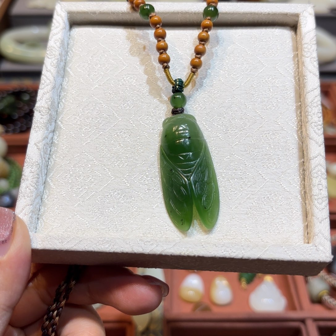 和田玉（碧玉）未镶嵌颈饰