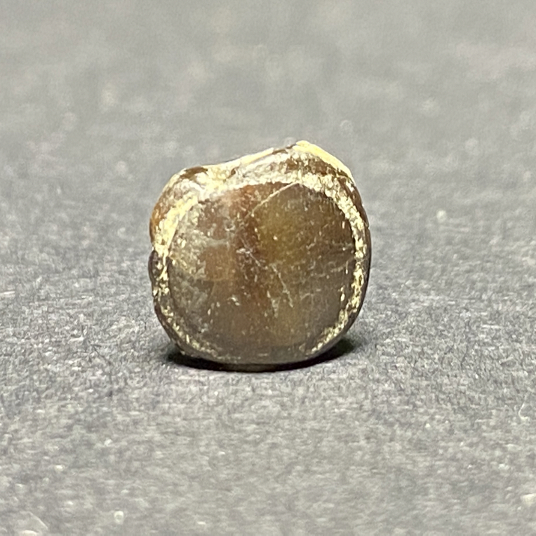 黑白蚀花玛瑙板珠8.3*6.3*4.1mm