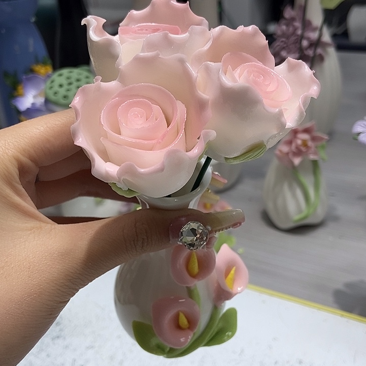 陶瓷纯手工捏花设计