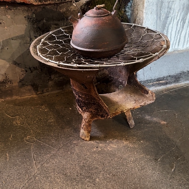 赫****景德镇陶瓷艺术品手作