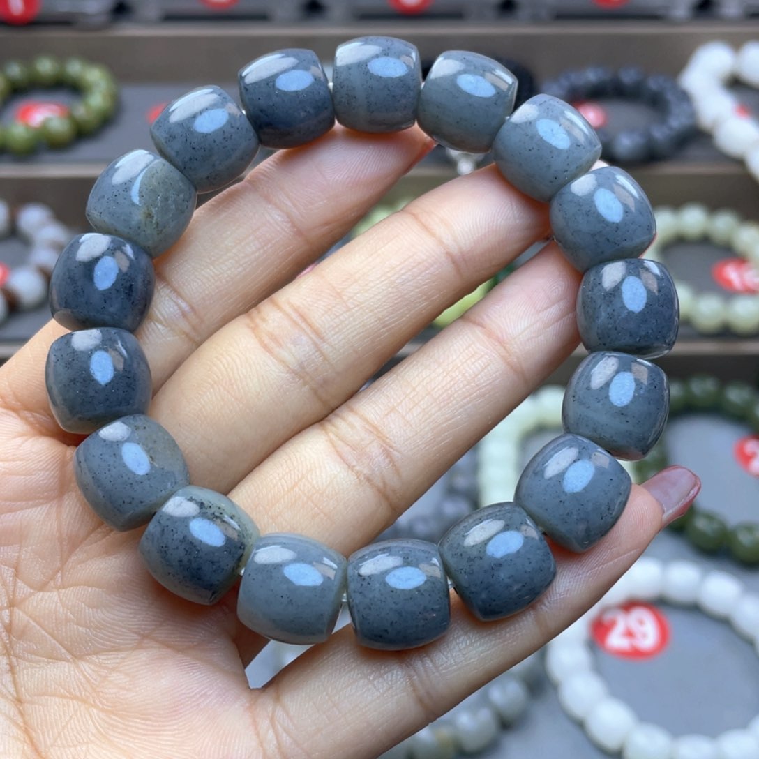 和田玉手链未镶嵌