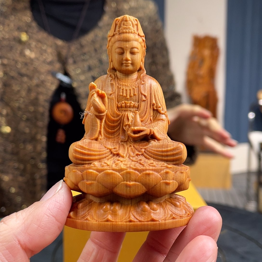 柏木（崖柏）手把件