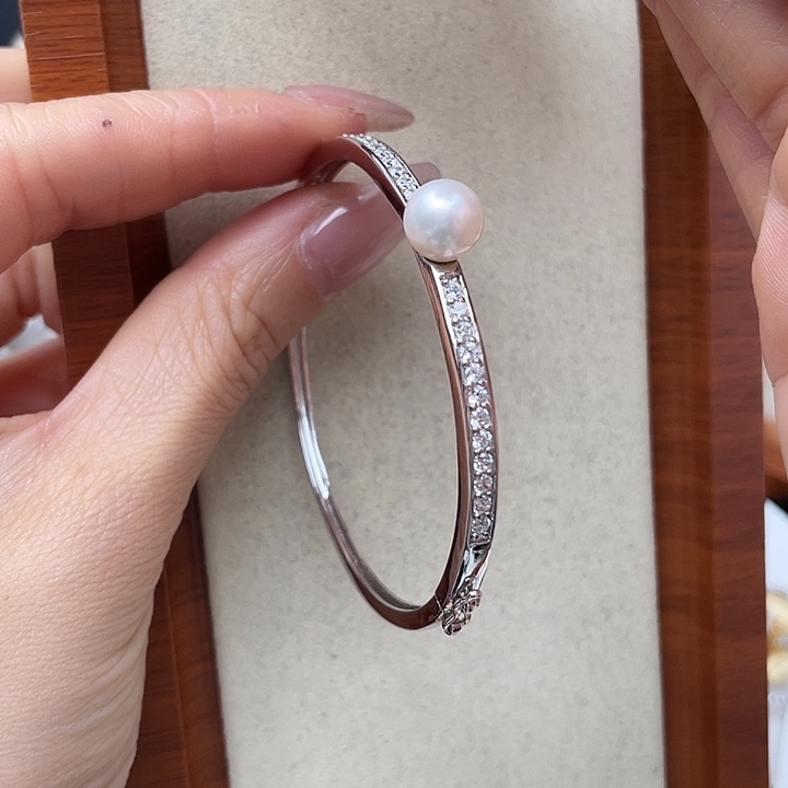 银S925镶嵌手绳海水珍珠