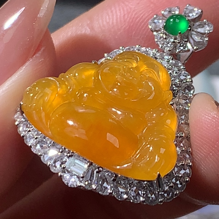 翡翠18K金镶嵌吊坠(不含链)黄翡佛