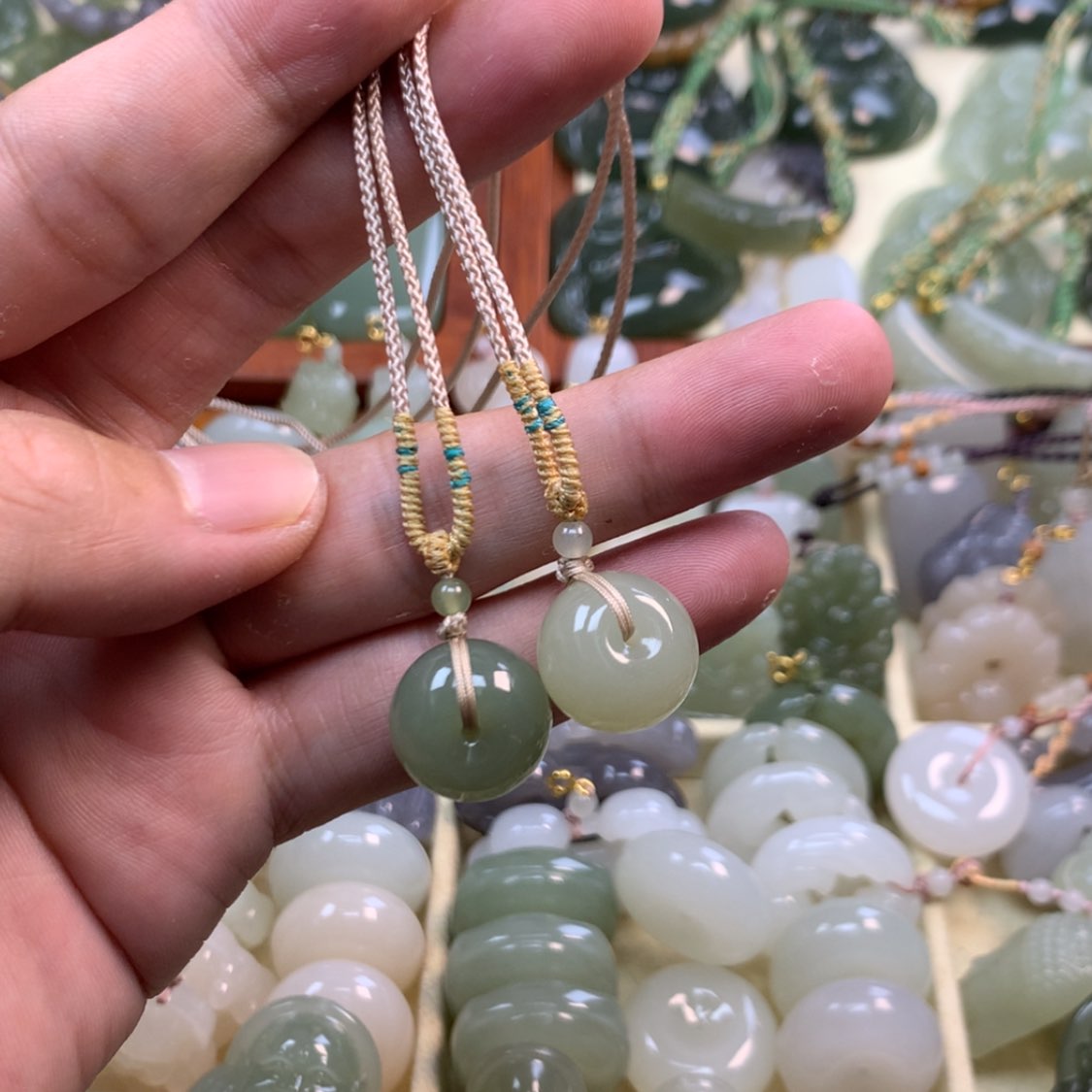 【闪购商品】和田玉未镶嵌颈饰