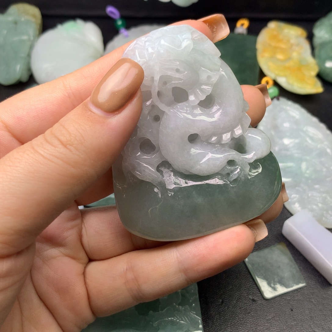 翡翠未镶嵌颈饰翡翠未镶嵌吊坠项链