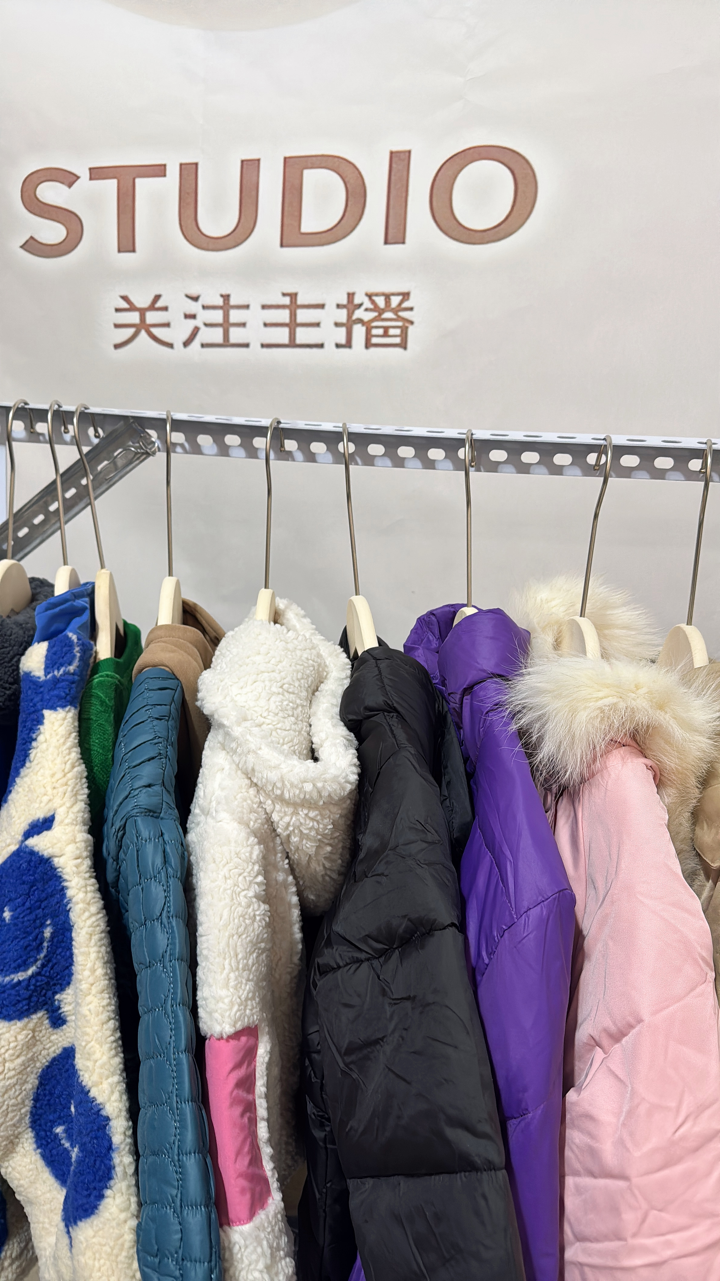 儿童女童男童洋气加绒连帽加厚冬季冬季