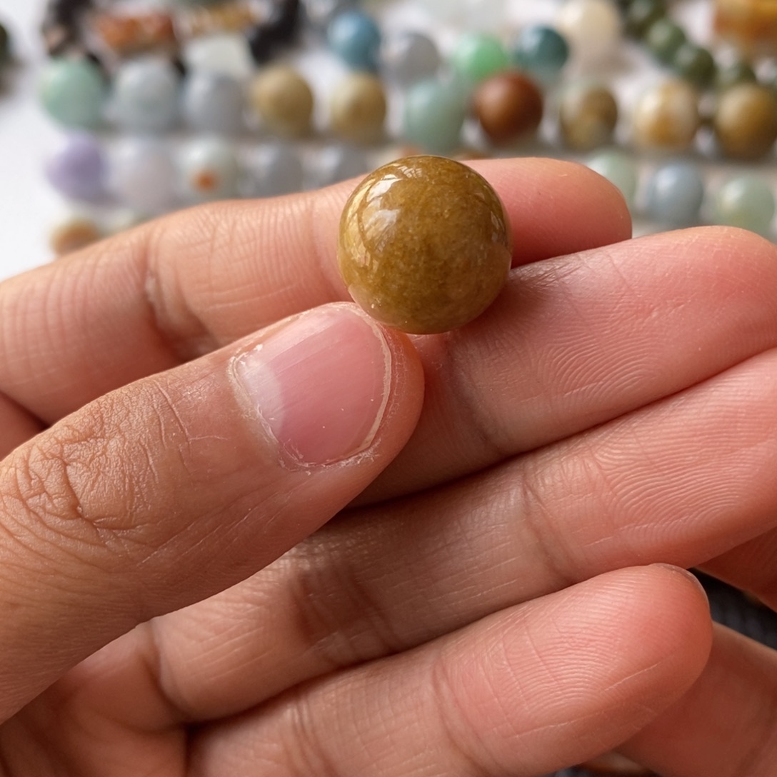 翡翠手链未镶嵌珠子