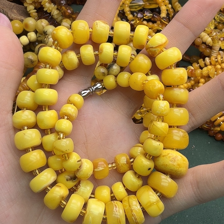 琥珀未镶嵌珠宝奇石