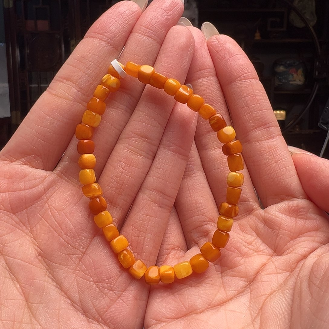 琥珀裸石未镶嵌QQ017多样性发其一