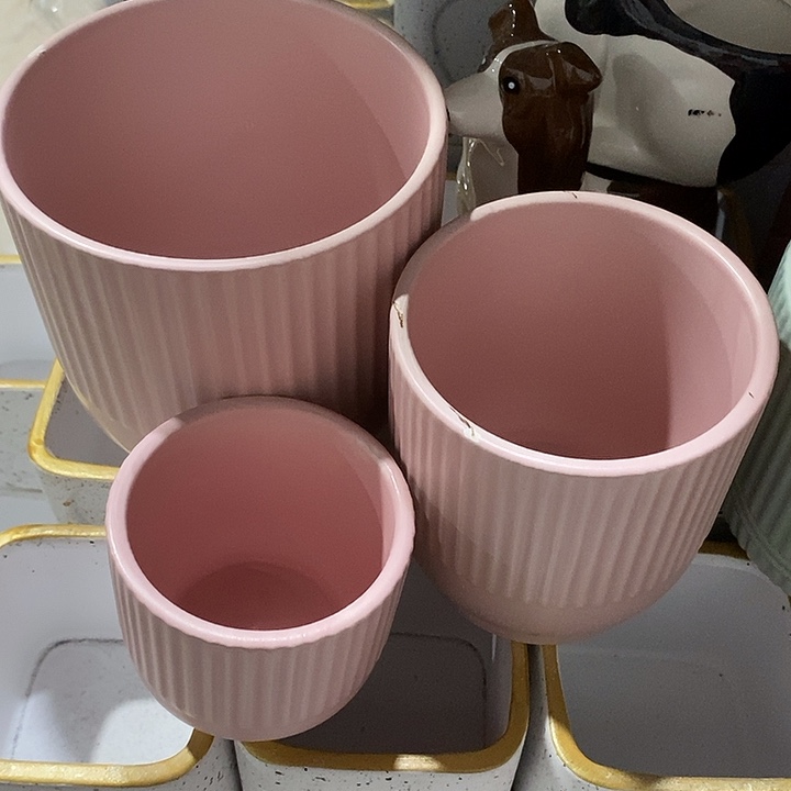 陶盆有孔 瑕疵针孔漏釉介意勿拍外口 外高