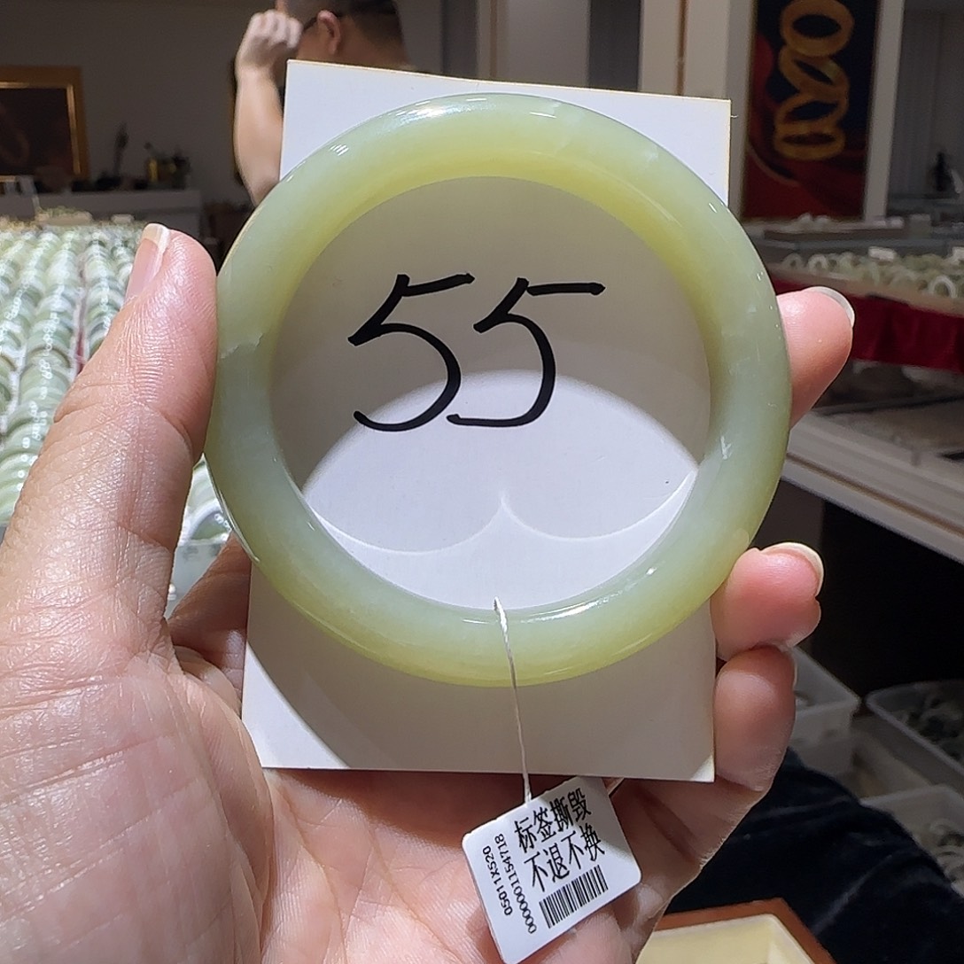 和田玉未镶嵌手镯339