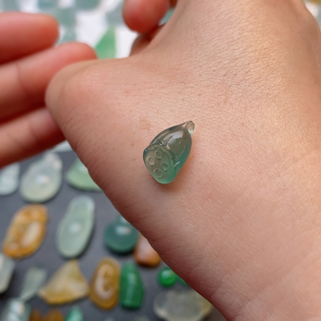 定制翡翠未镶嵌竹节